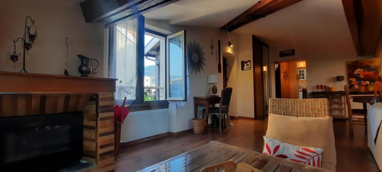 Cosy And Calm In Grenoble City Heart With Free And Large Parking Q-Park Chavant Exterior photo